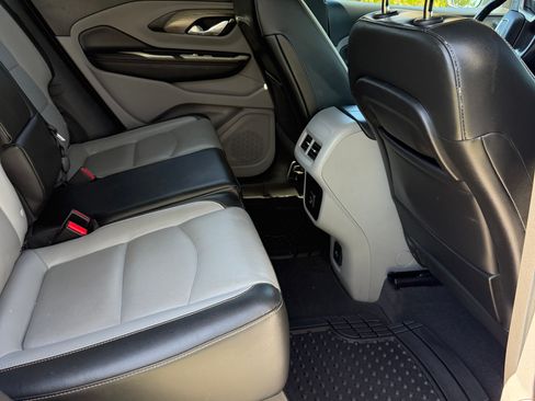 Used 2018 GMC Terrain SLT w/ Preferred Package FWD image 20