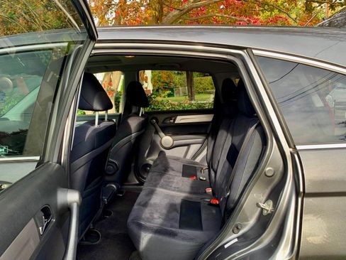 Used 2011 Honda CR-V EX image 8