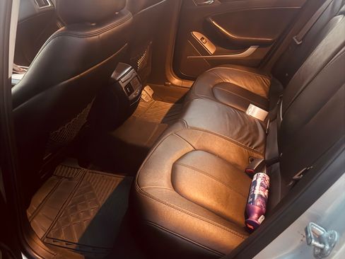 Used 2011 Cadillac CTS AWD Sedan image 9