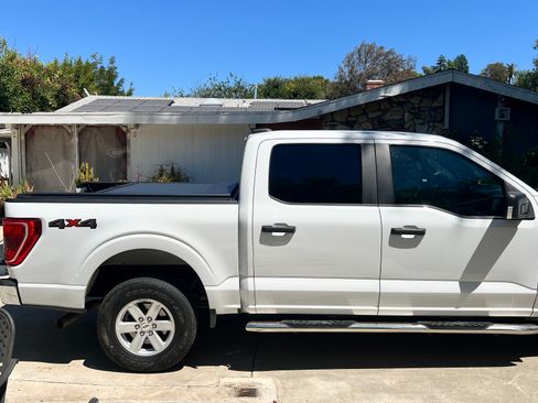 Used 2021 Ford F150 XLT AWD/4WD image 6
