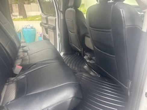 Used 2019 Ford F150 XLT w/ Trailer Tow Package image 21