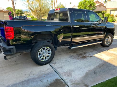 Used 2019 Chevrolet Silverado 3500 LTZ w/ Duramax Plus Package image 13