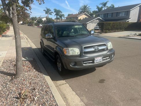 Used 2007 Toyota Sequoia Limited image 4
