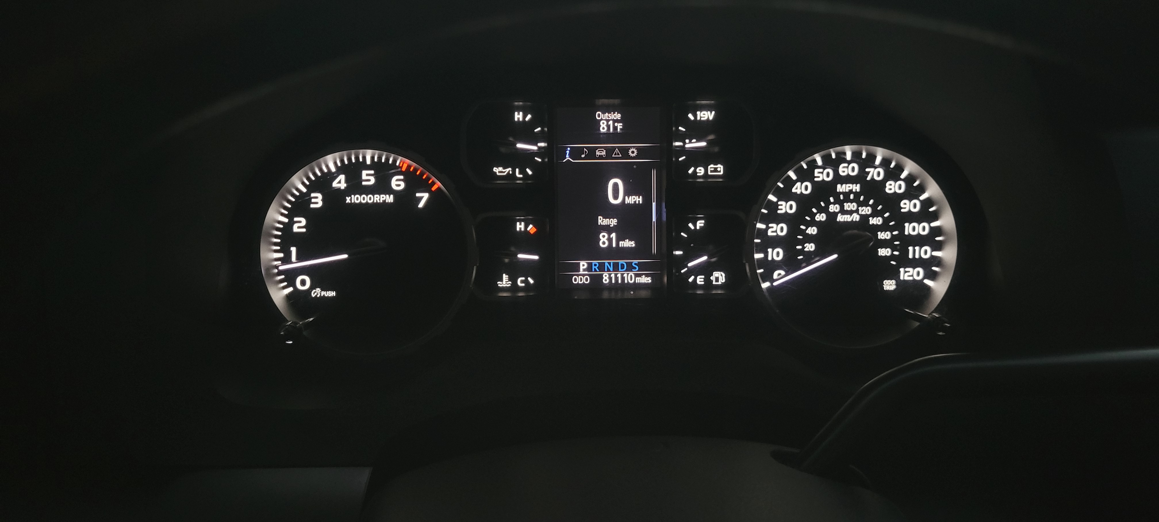 Used 2018 Toyota Tundra SR5 RWD image 14