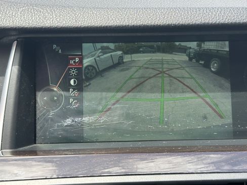 Used 2014 BMW 528i Sedan image 24