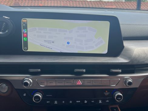 Used 2024 Kia Telluride EX X-Line image 2