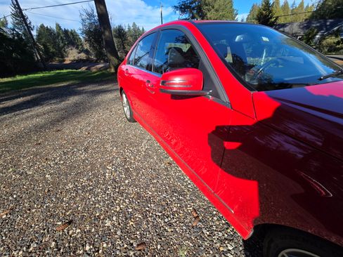 Used 2014 Mercedes-Benz C 300 4MATIC Sedan image 6