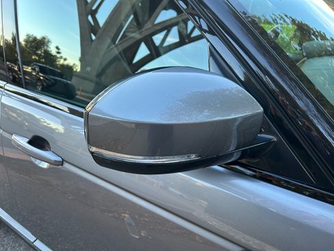 Used 2021 Land Rover Range Rover P525 Westminster Edition image 30