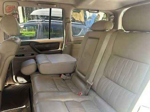 Used 2000 Toyota Land Cruiser AWD/4WD image 16