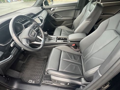 Used 2023 Audi Q3 2.0T Premium Plus image 11