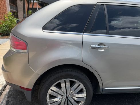 Used 2008 Lincoln MKX 2WD image 10