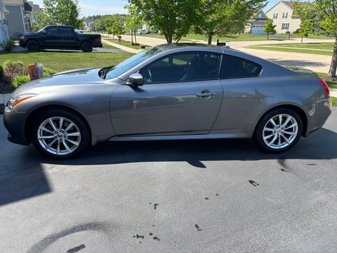 Used 2012 INFINITI G37 x Coupe w/ Premium Pkg AWD/4WD image 4