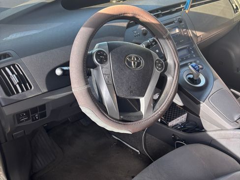 Used 2011 Toyota Prius Three FWD image 8