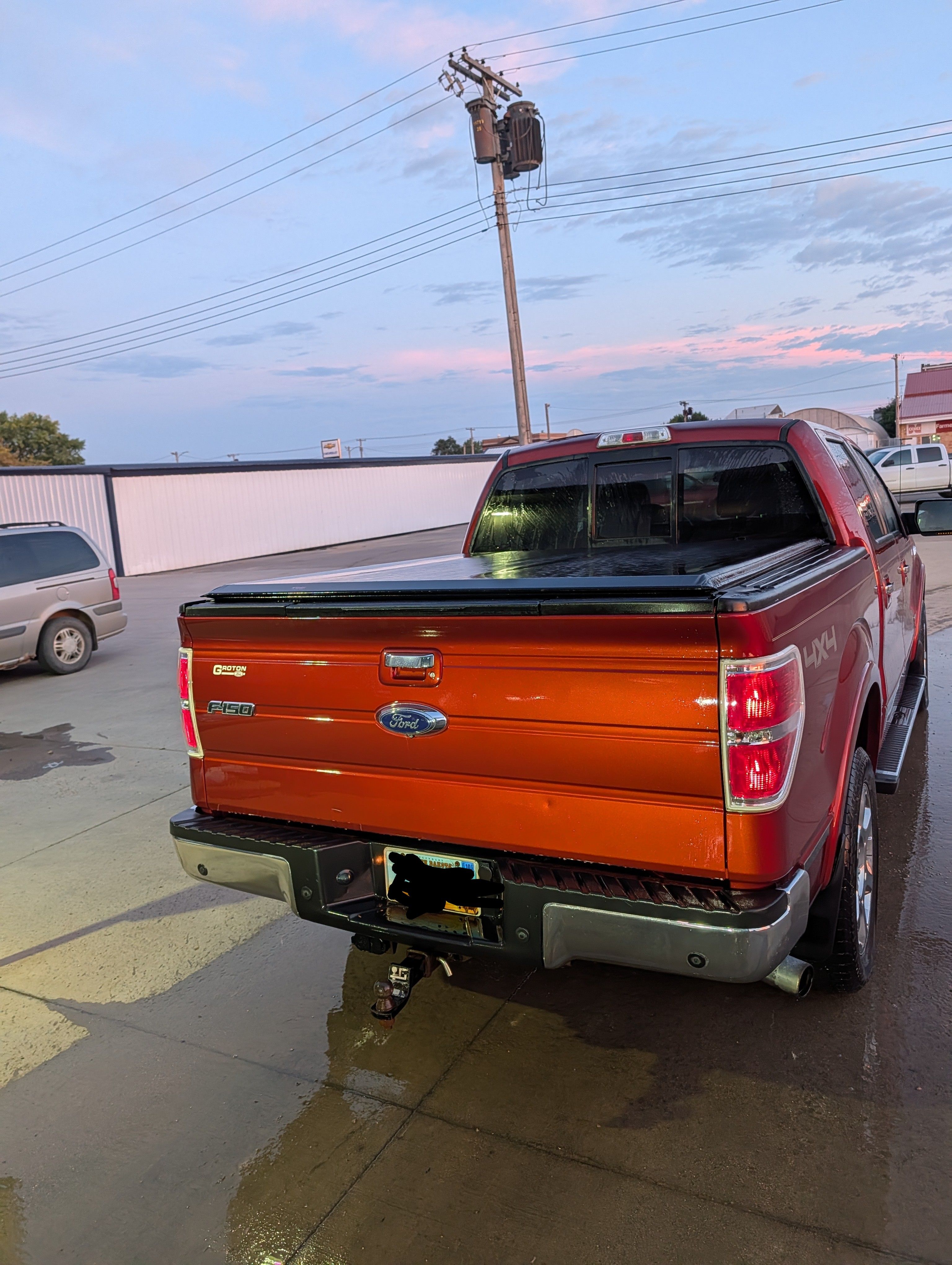 Used 2014 Ford F150 Lariat w/ Equipment Group 502A Luxury AWD/4WD image 5