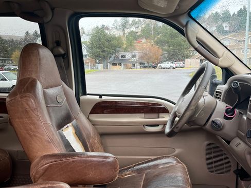 Used 2003 Ford F250 King Ranch image 11