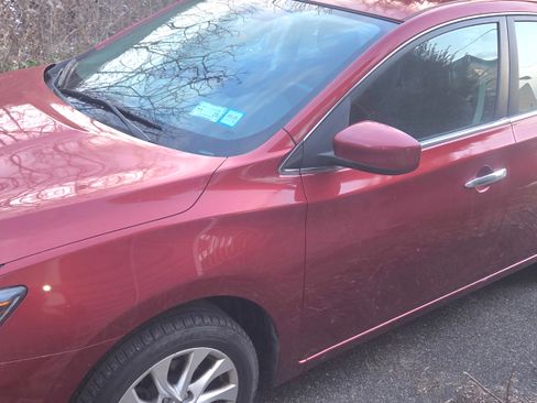 Used 2016 Nissan Sentra SV w/ Style Package image 1