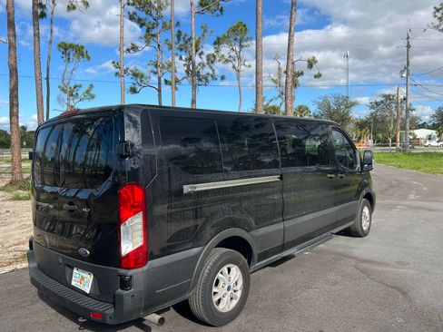 Used 2021 Ford Transit 350 XLT image 6