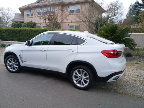 Used 2015 BMW X6 sDrive35i image 2