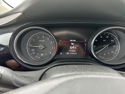 Used 2022 Buick Encore GX Select image 4