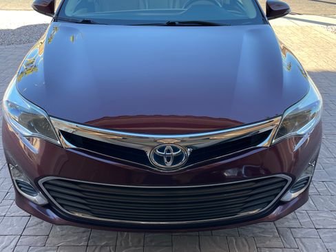 Used 2013 Toyota Avalon XLE Premium image 5