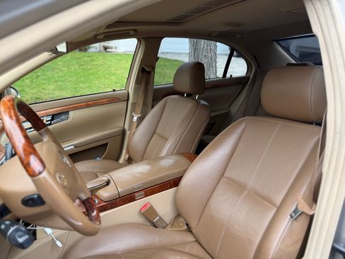 Used 2007 Mercedes-Benz S 550 image 11