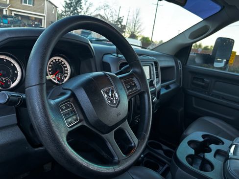 Used 2015 RAM 2500 Tradesman w/ Chrome Appearance Group image 13