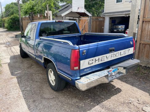 Used 1997 Chevrolet Silverado 1500 2WD Extended Cab w/ Preferred Equipment Group 2 image 6