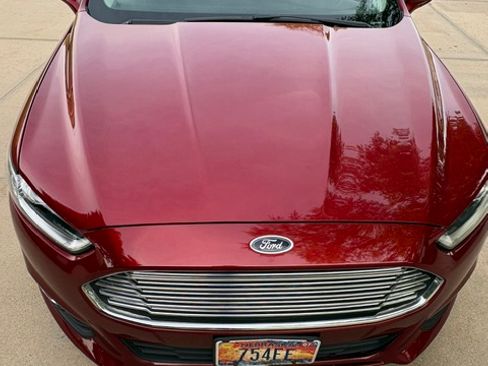 Used 2014 Ford Fusion SE w/ Equipment Group 502A FWD image 15
