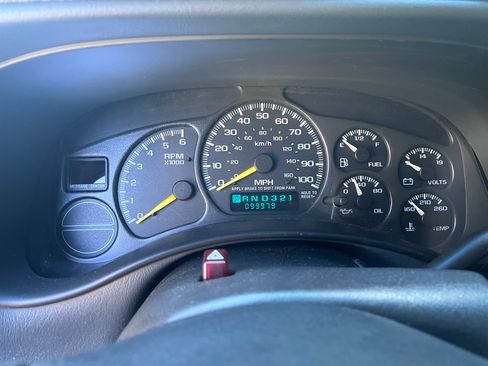 Used 2000 Chevrolet Silverado 1500 LS w/ Off-Road Chassis Pkg AWD/4WD image 16