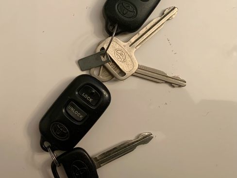 Used 2001 Toyota Camry XLE image 18