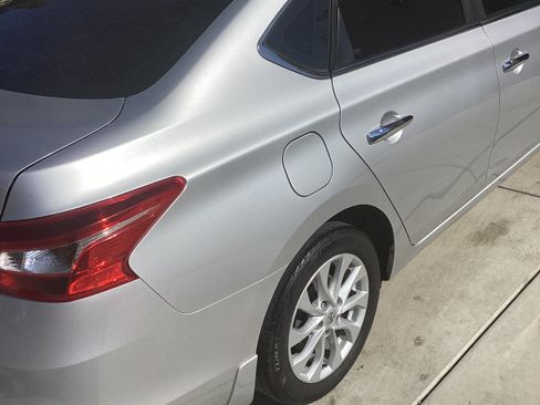 Used 2019 Nissan Sentra SV image 8