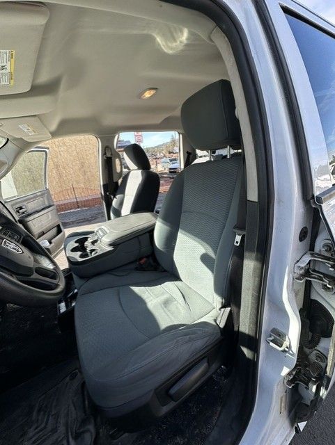 Used 2013 RAM 1500 ST w/ SXT Appearance Group AWD/4WD image 10