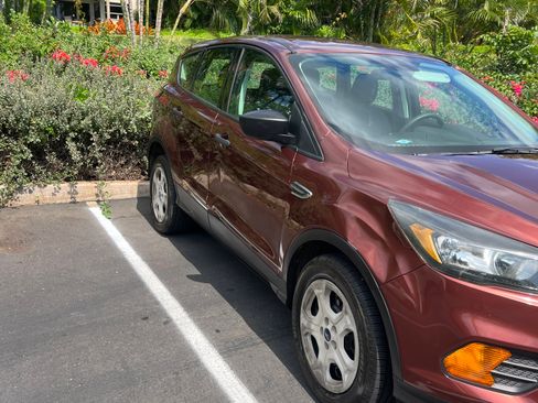 Used 2018 Ford Escape S FWD image 10