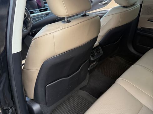 Used 2021 Lexus ES 350 w/ Premium Package image 19