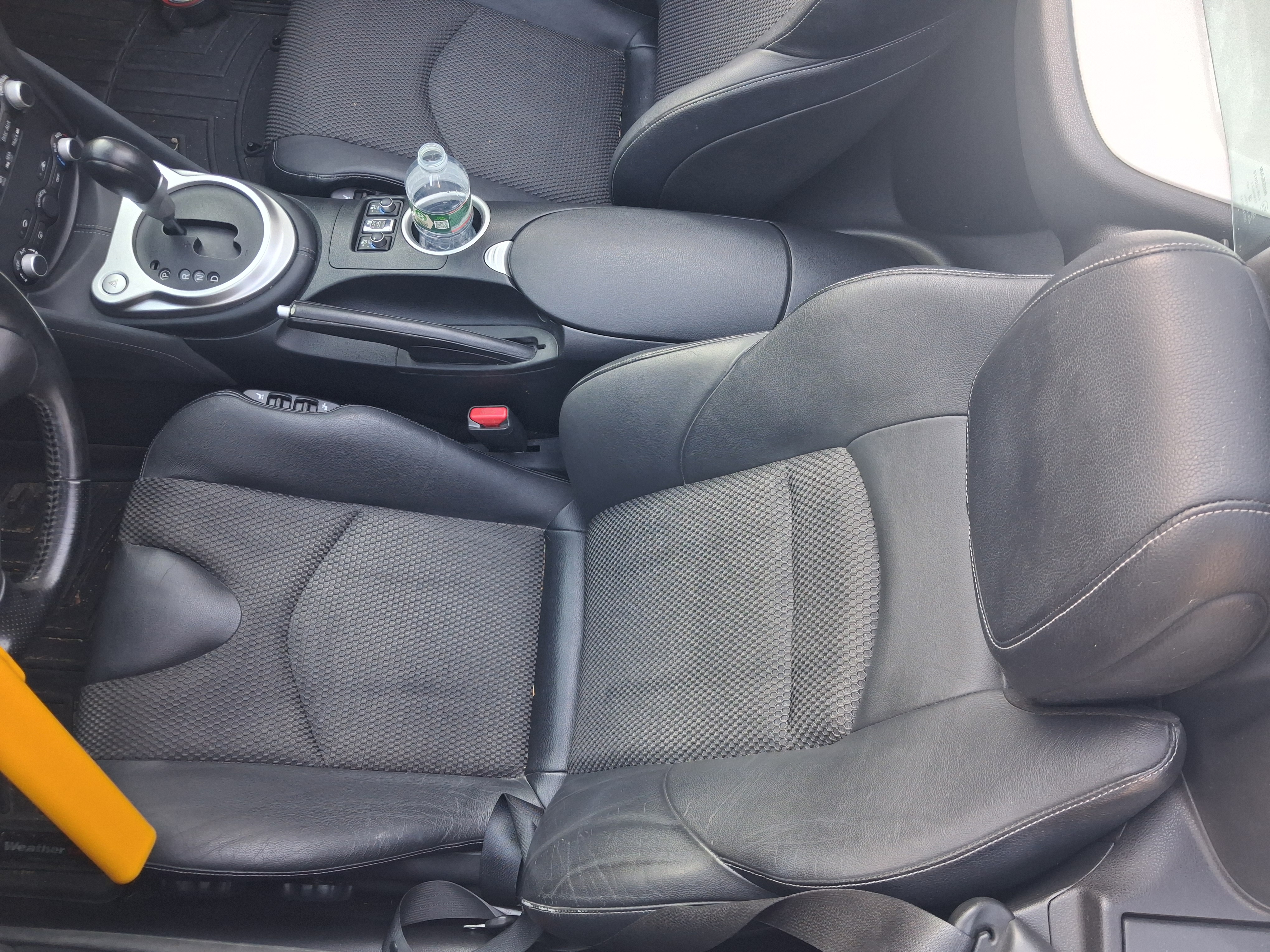 Used 2015 Nissan 370Z Touring Sport RWD image 9