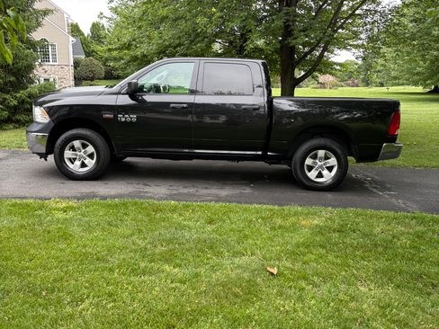 Used 2016 RAM 1500 Tradesman w/ Popular Equipment Group AWD/4WD image 9