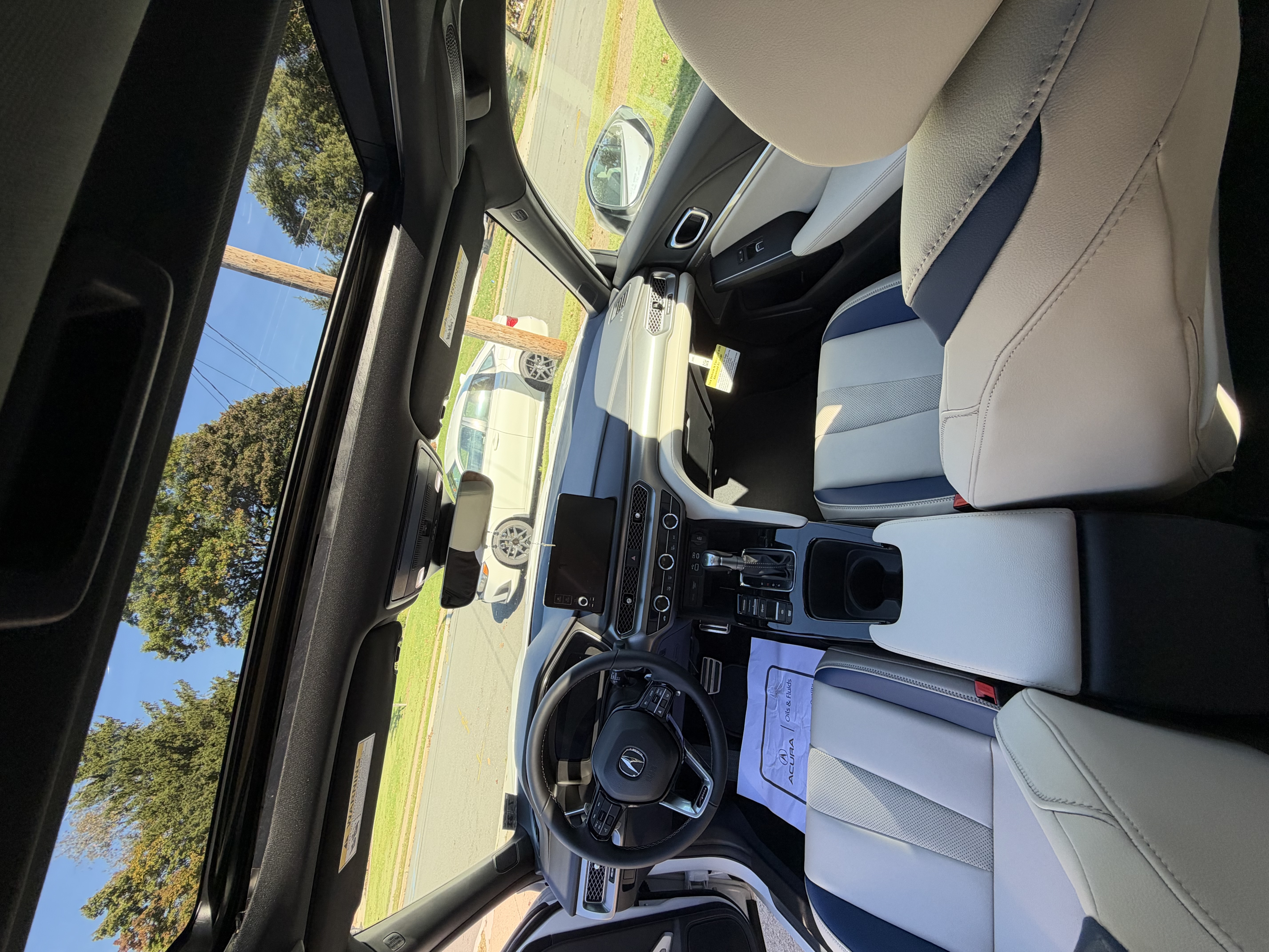 Used 2026 Acura Integra A-Spec w/ Technology Package FWD image 2