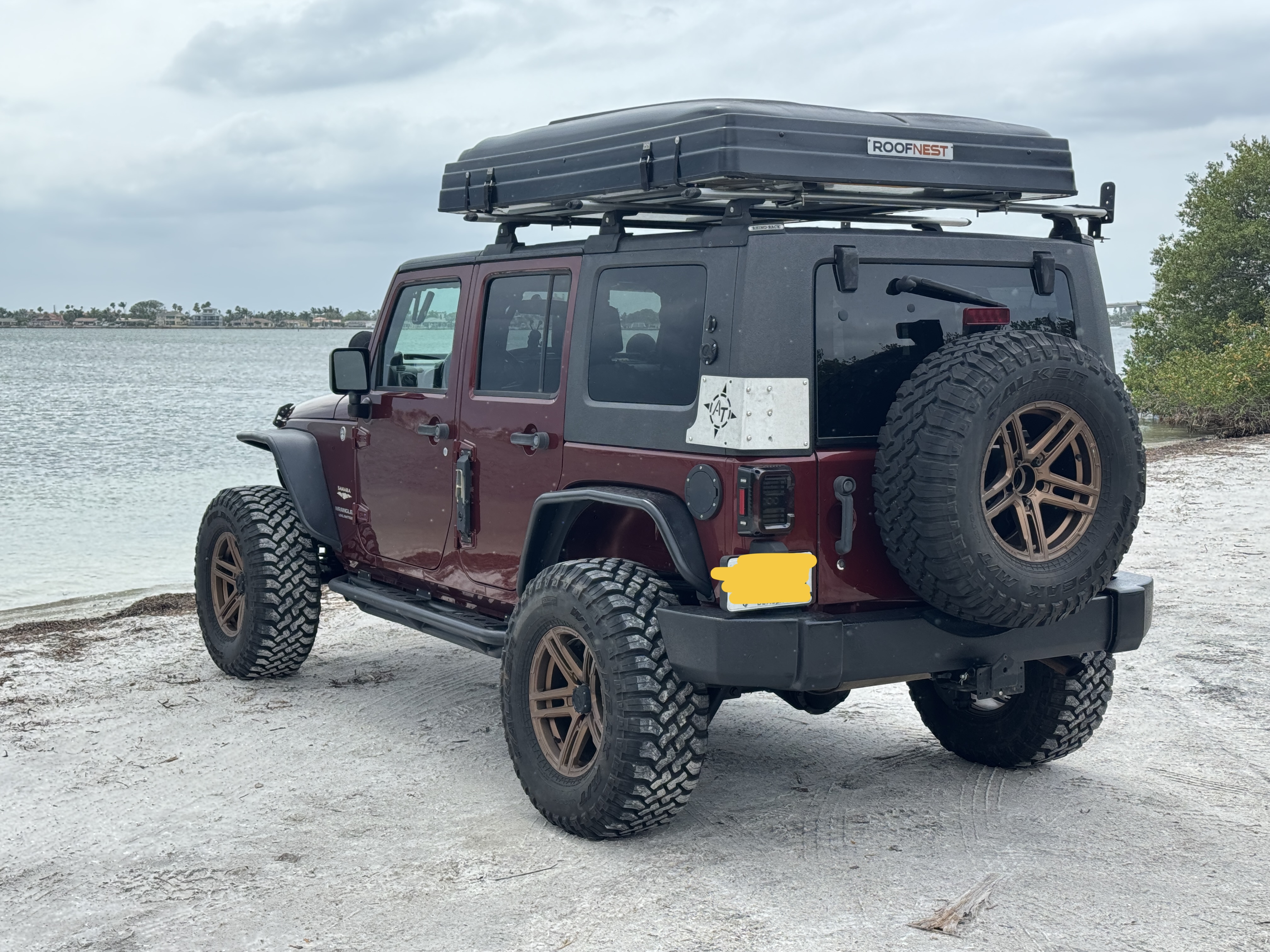 Used 2007 Jeep Wrangler Unlimited Sahara w/ Trailer Tow Group AWD/4WD image 6