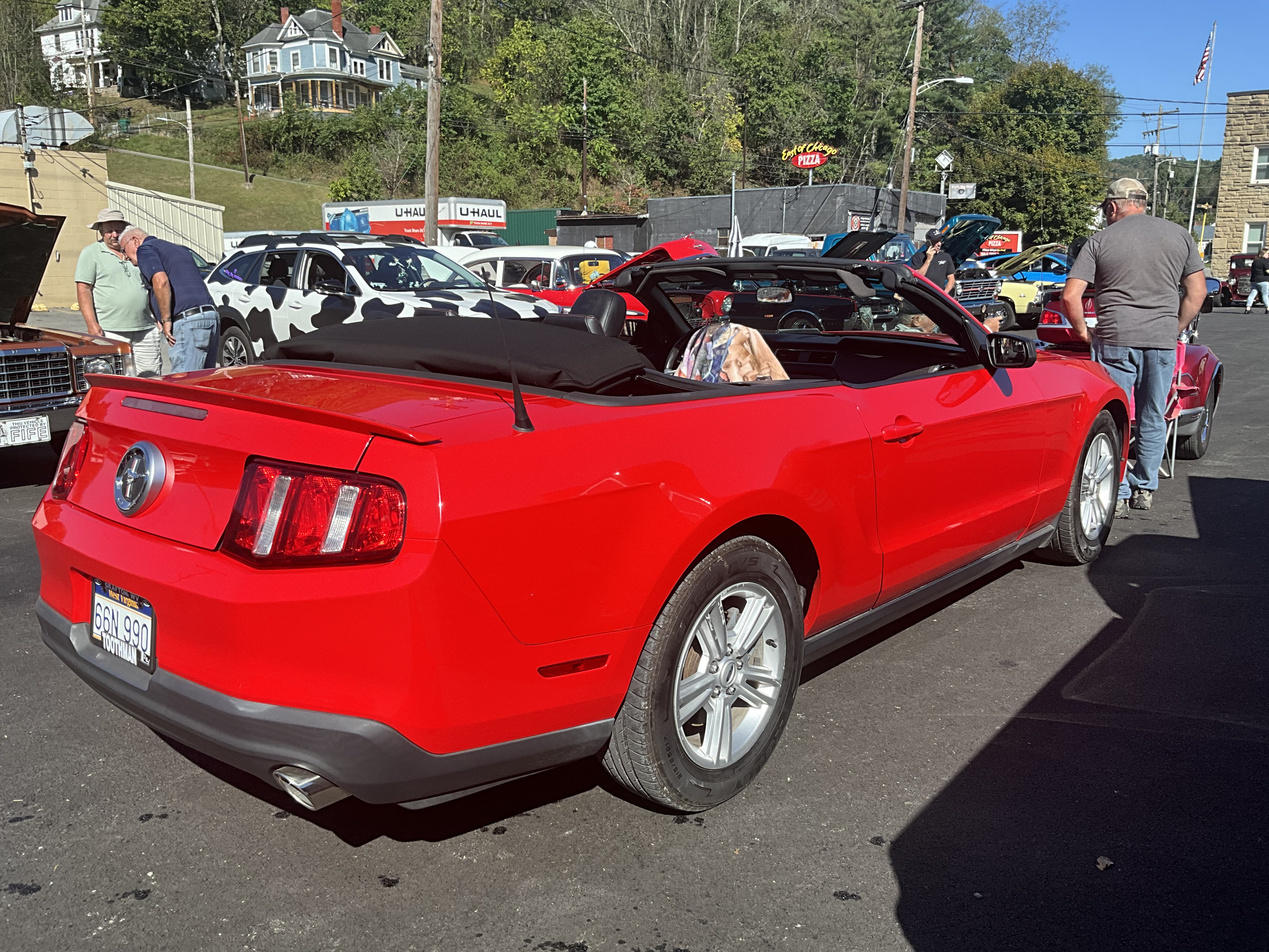 Used 2012 Ford Mustang Convertible RWD image 11