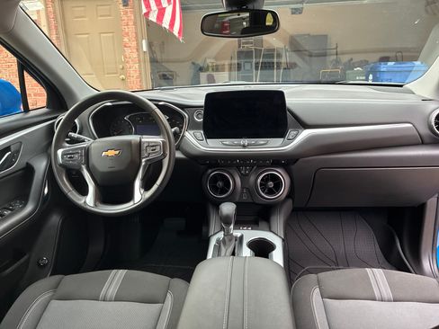 Used 2024 Chevrolet Blazer LT w/ Convenience Package image 9