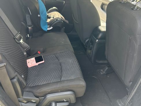 Used 2016 Dodge Journey Crossroad FWD image 17