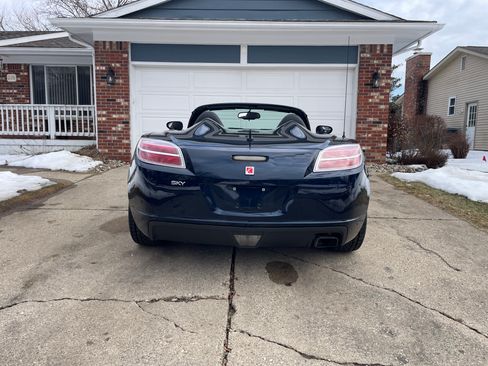 Used 2007 Saturn Sky w/ Premium Trim Pkg image 5