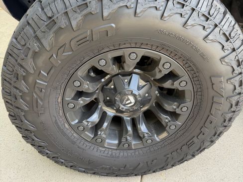 Used 2020 Jeep Wrangler Unlimited Sahara AWD/4WD image 11