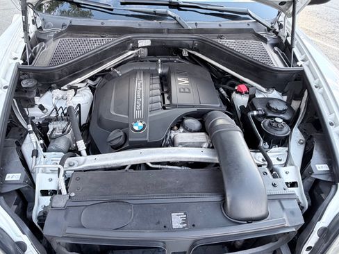 Used 2012 BMW X5 xDrive35i AWD/4WD image 32