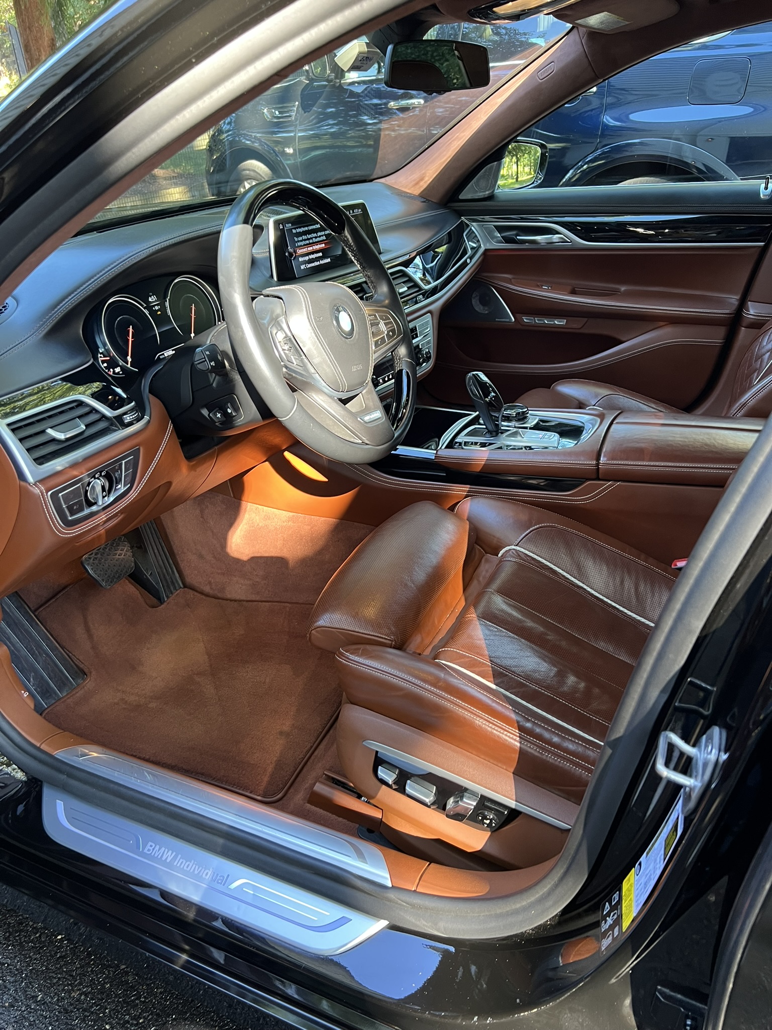 Used 2016 BMW 750i xDrive AWD/4WD image 10