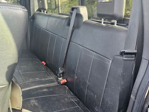 Used 2016 Ford F250 Lariat w/ Chrome Package image 6