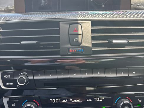 Used 2018 BMW M4 Coupe w/ Competition Package image 11