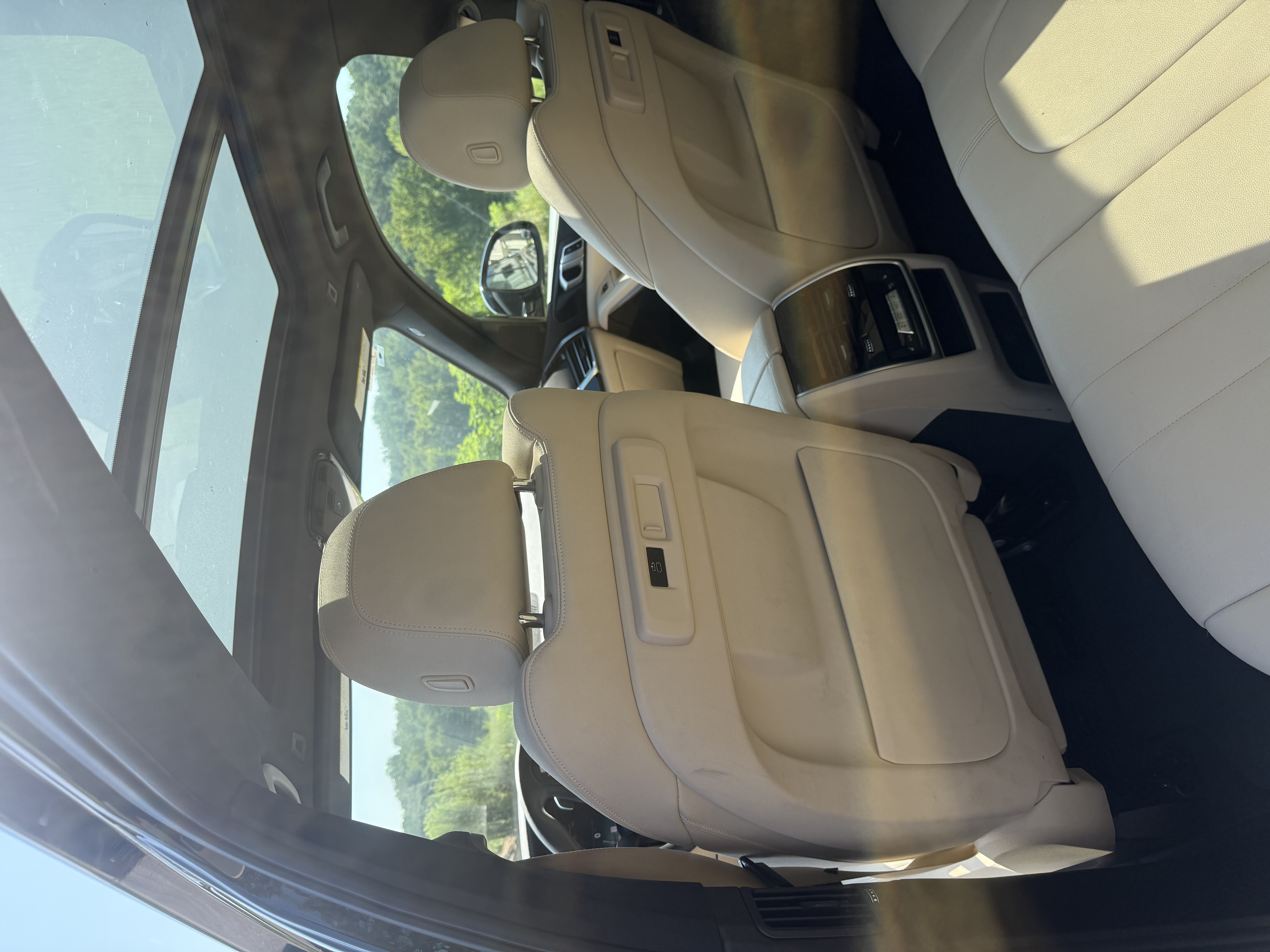 Used 2019 BMW X5 xDrive40i w/ Premium Package 2 AWD/4WD image 9