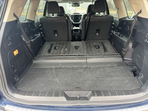 Used 2023 Subaru Ascent Limited w/ Technology Package image 11