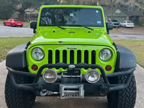 Used 2013 Jeep Wrangler Unlimited Sport image 5